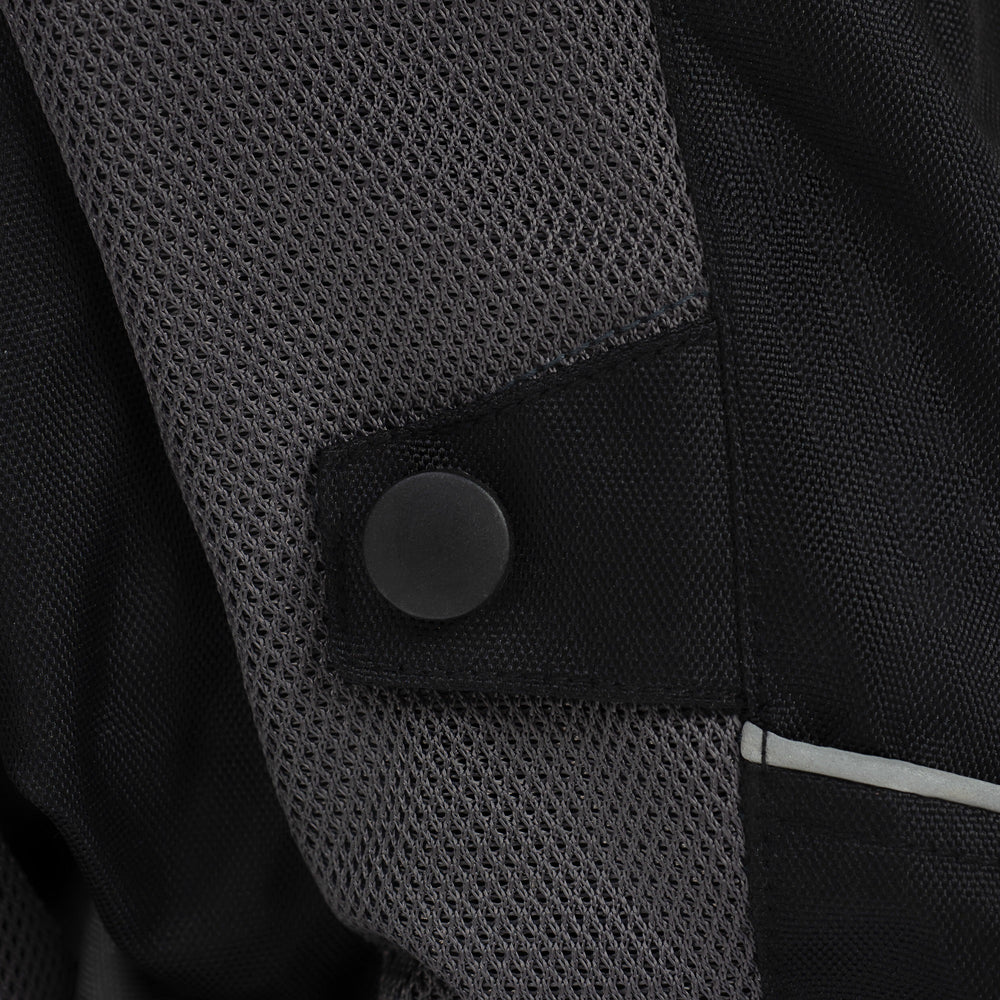 
                  
                    Charger l&amp;#39;image dans la galerie, BLOUSON DE MOTO EN TEXTILE À MAILLES GRIS INIFINITY
                  
                
