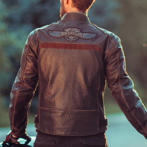 
                  
                    Charger l&amp;#39;image dans la galerie, BLOUSON DE MOTO EN CUIR 1966
                  
                
