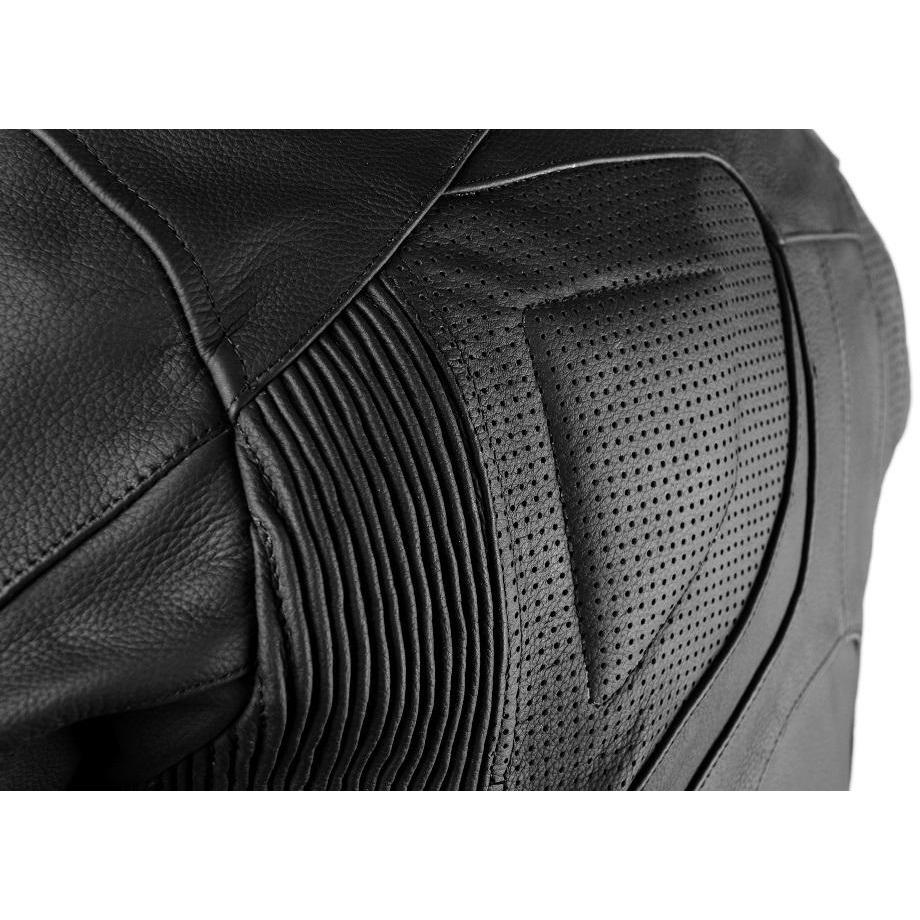 BLOUSON DE MOTO EN CUIR TRANSPORTER, Doublure intérieure matelassée imperméable amovible avec deux poches, protecteurs amovibles certifiés CE, Fermetures à glissière YKK, fermeture à glissière complète pour fixation au pantalon