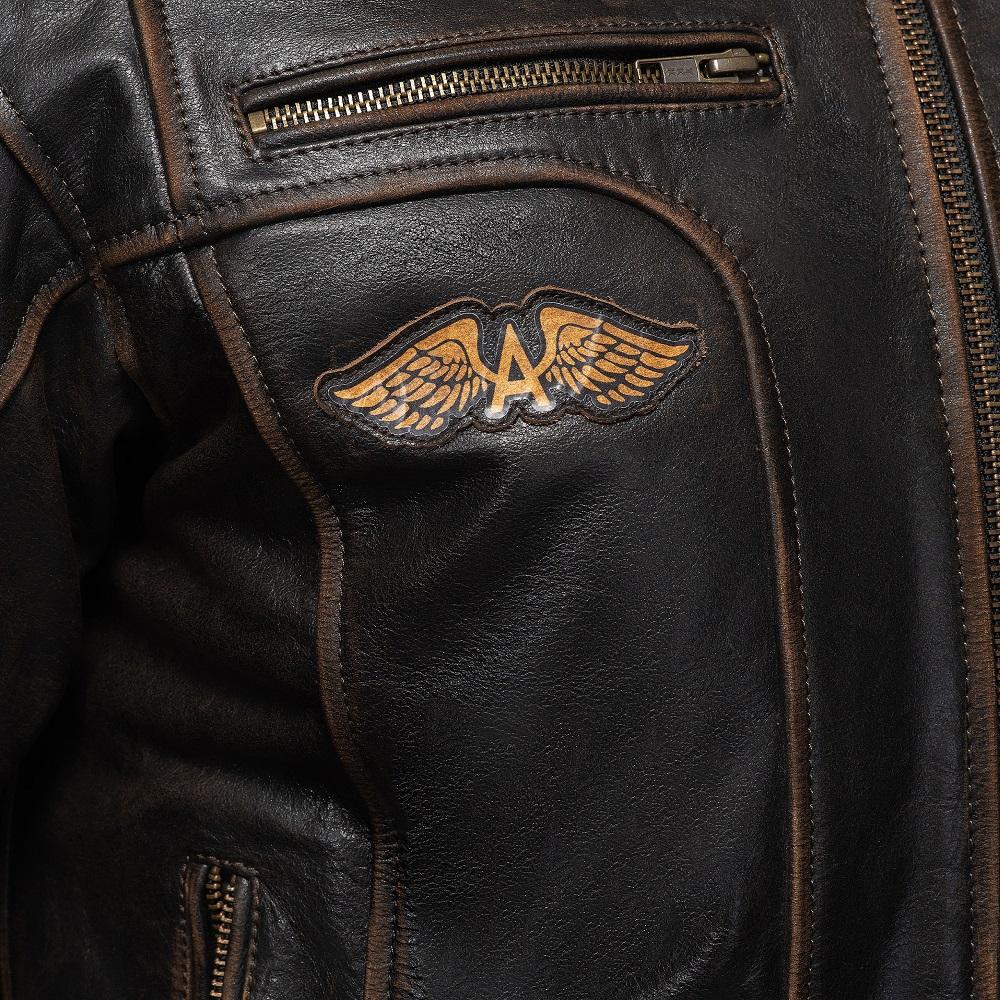 
                  
                    Charger l&amp;#39;image dans la galerie, VIVI IL MOMENTO VESTE EN CUIR DE MOTO RÉTRO, Protections amovibles certifiées CE sur les épaules, les coudes et le dos, Fermetures éclair YKK tout autour, une fermeture éclair de 8 &amp;quot;dans le bas du dos pour se connecter au pantalon
                  
                