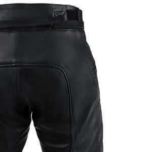 
                  
                    Charger l&amp;#39;image dans la galerie, PANTALON DE MOTO EN CUIR ANTOINE NOIR, Protection de genou certifiée CE, sangles velcro réglables à la taille, Fermetures à glissière de bout en bout et de 8&amp;quot;
                  
                