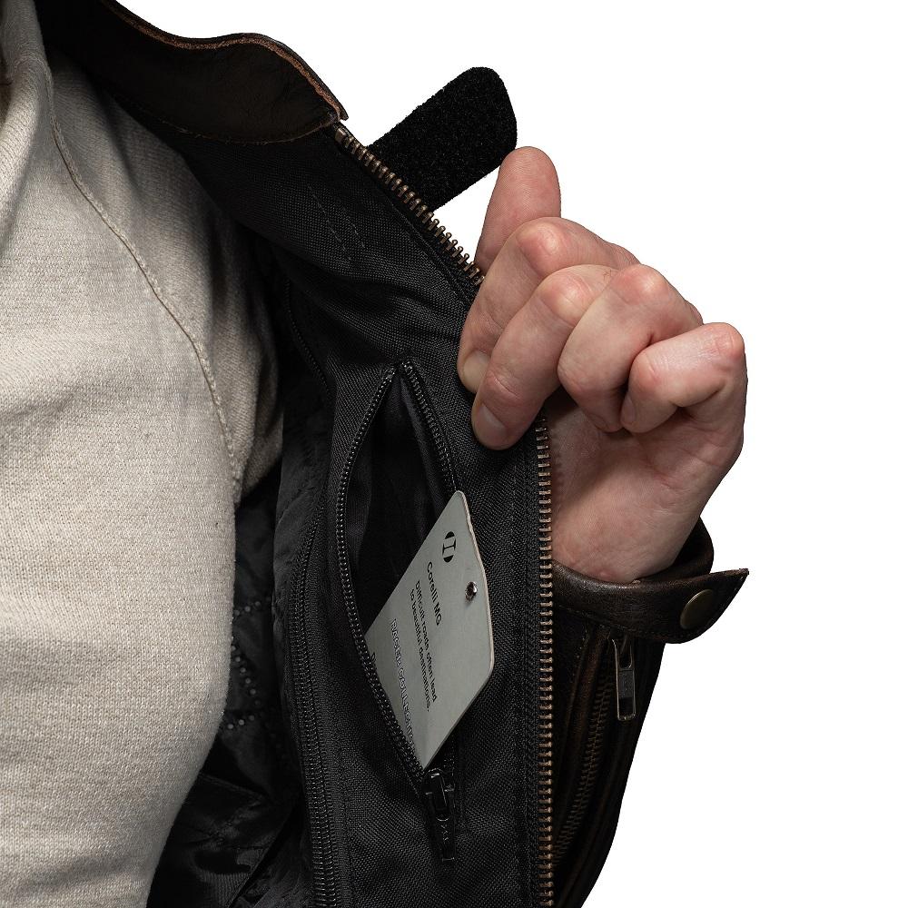 
                  
                    Charger l&amp;#39;image dans la galerie, VIVI IL MOMENTO VESTE EN CUIR DE MOTO RÉTRO, Protections amovibles certifiées CE sur les épaules, les coudes et le dos, Fermetures éclair YKK tout autour, une fermeture éclair de 8 &amp;quot;dans le bas du dos pour se connecter au pantalon
                  
                